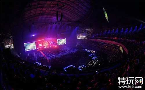 球员职业生 球员职业生